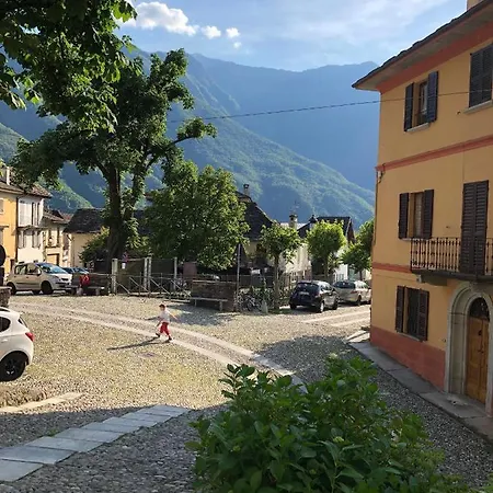 Casa Iris * Vogogna